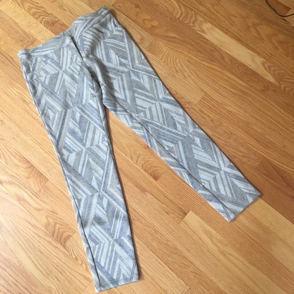 Wool skinny slacks grey beige tribal geometric